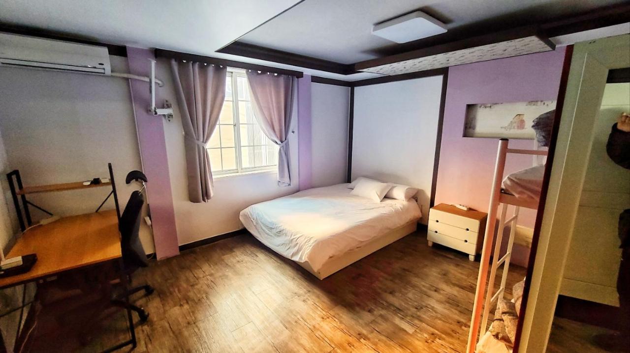 Kimchee Busan Downtown Guesthouse Екстер'єр фото