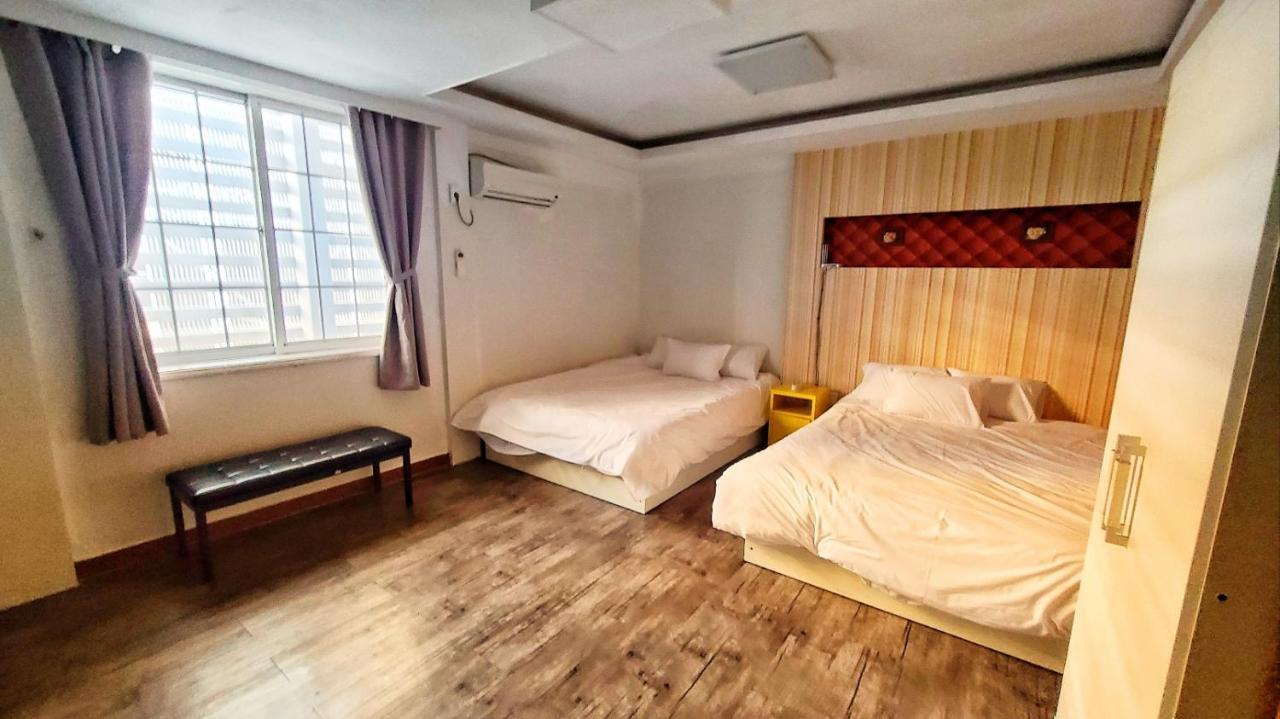 Kimchee Busan Downtown Guesthouse Екстер'єр фото