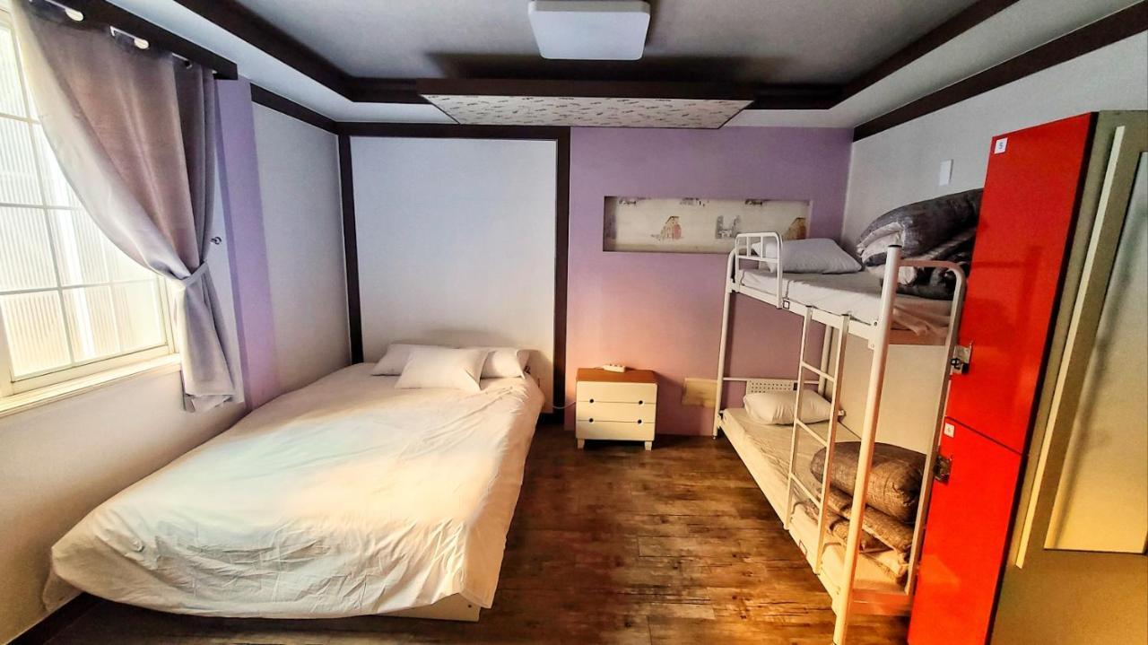 Kimchee Busan Downtown Guesthouse Екстер'єр фото