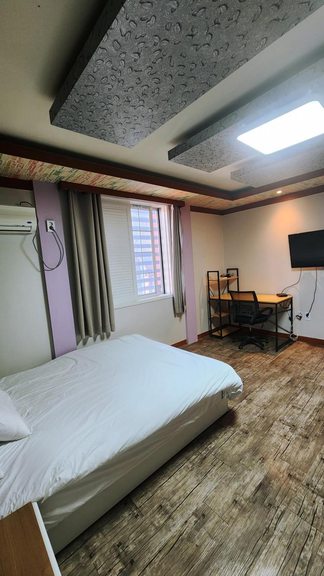 Kimchee Busan Downtown Guesthouse Екстер'єр фото